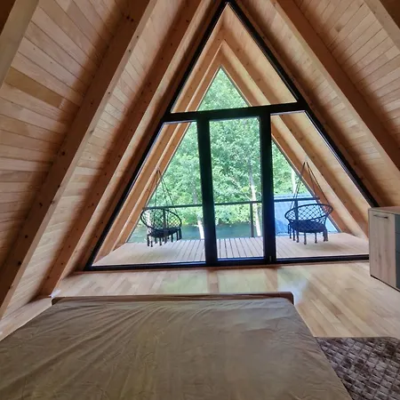 River Zen House Sipovo